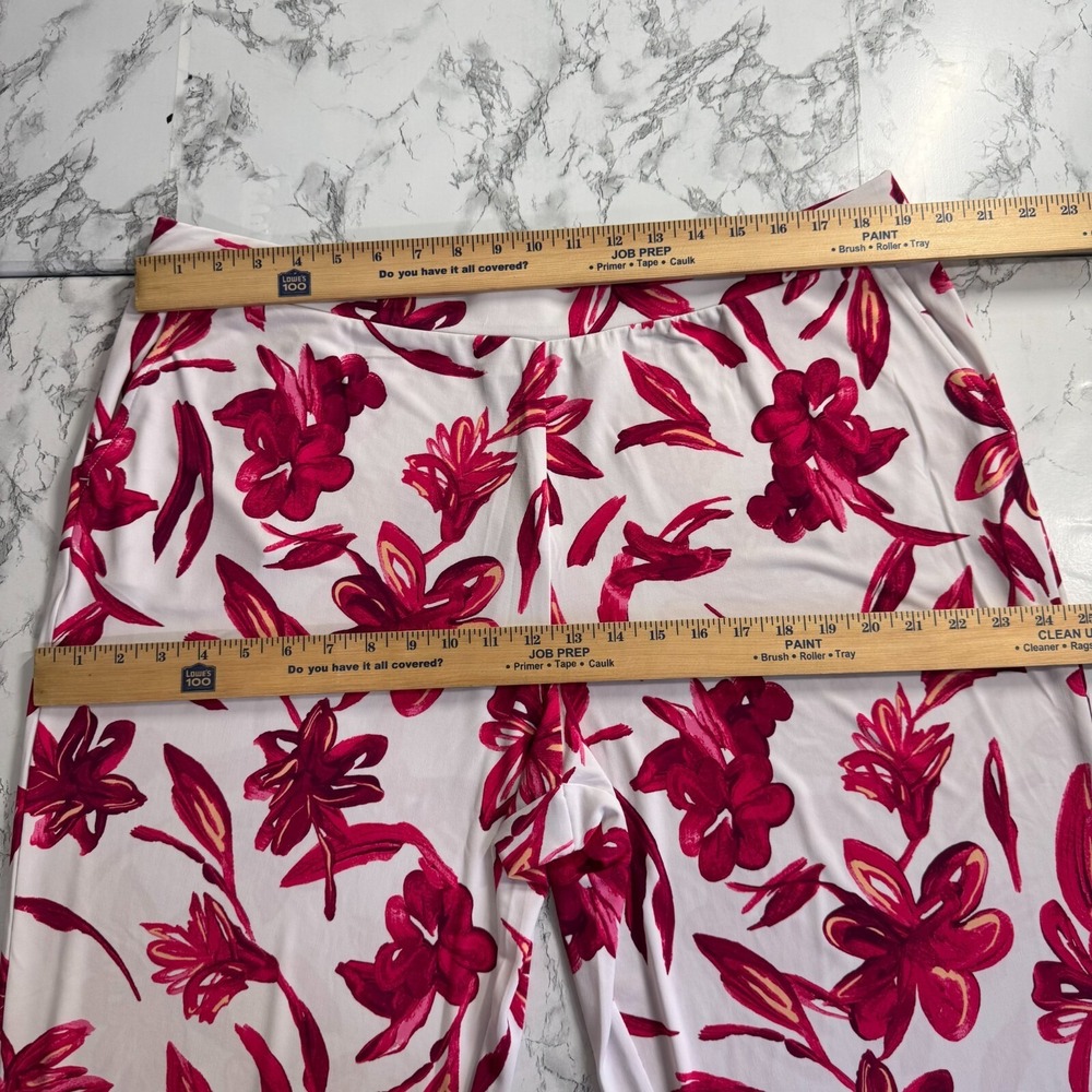 Susan Graver Liquid Knit Crop Pants Tropical White Red Floral Pockets Pull On XL - Picture 3 of 11